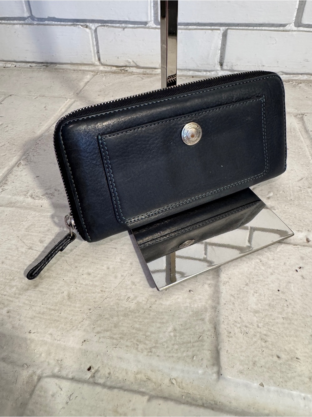 Coach Black Leather Zip Around Wallet Front Pocket Medallion Tan Interior